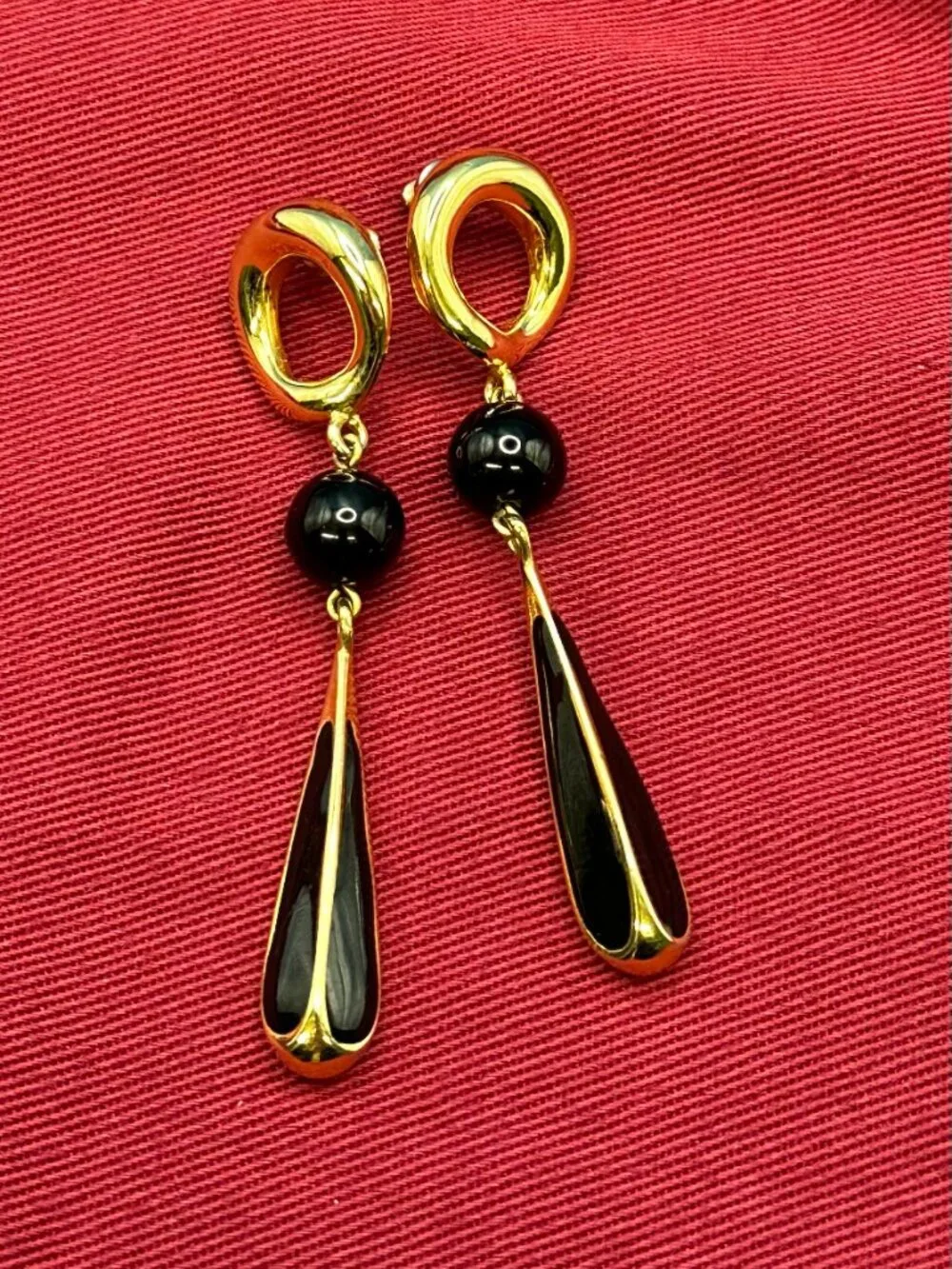 VTG Fernando Originals Gold-Tone & Black Enamel Dangle Earrings - Picture 5 of 11